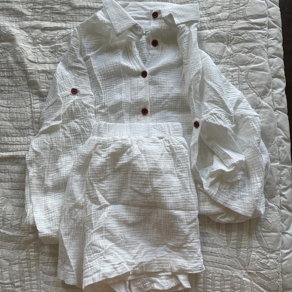 White Cotton Linen Shirt & Shorts Set - Picture 7 of 7